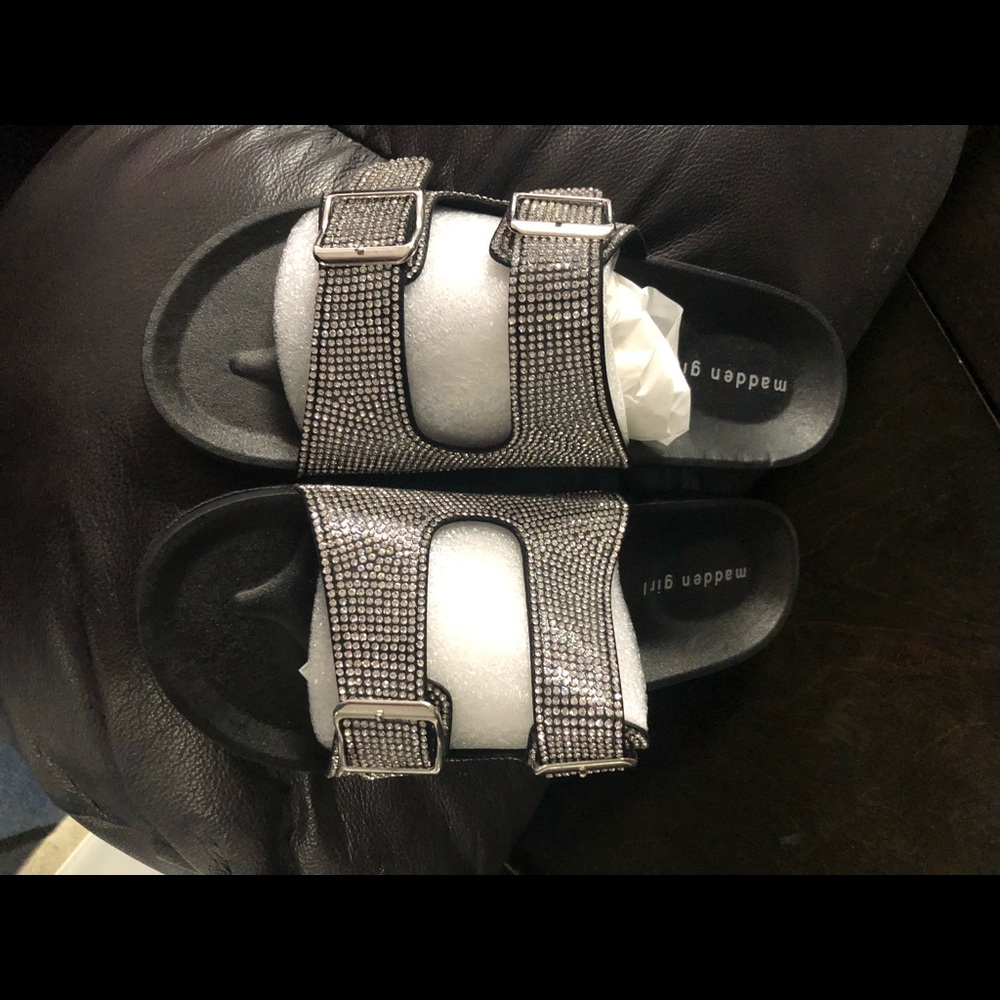 Madden Girl Sparkly Sandals NWT
